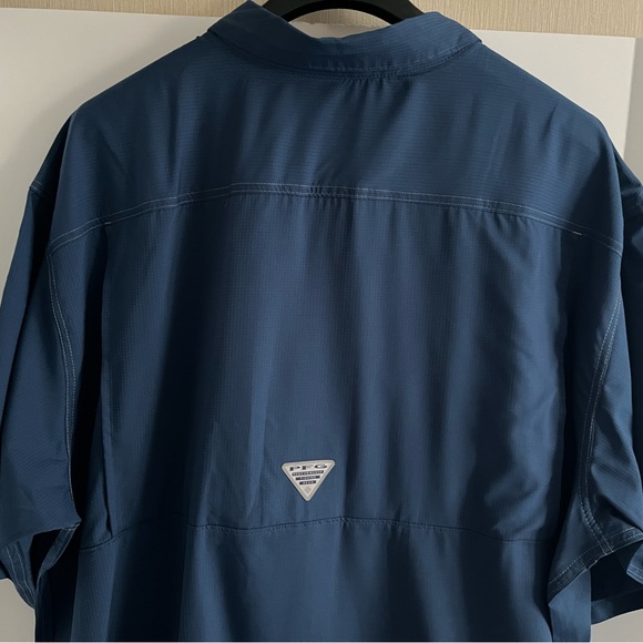 Columbia PFG Low Drag Offshore Short Sleeve Button Front Shirt Carbon - Picture 11 of 15